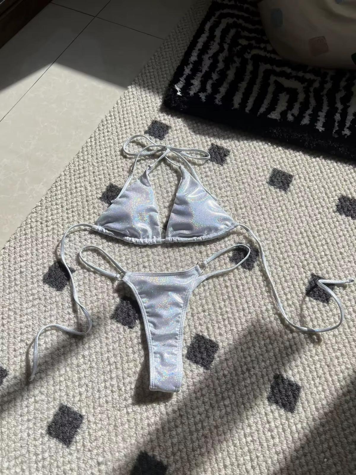 Bikini Luna