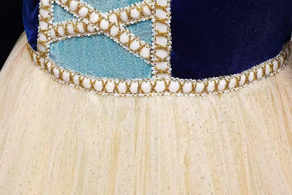 Vestito in velluto Biancaneve